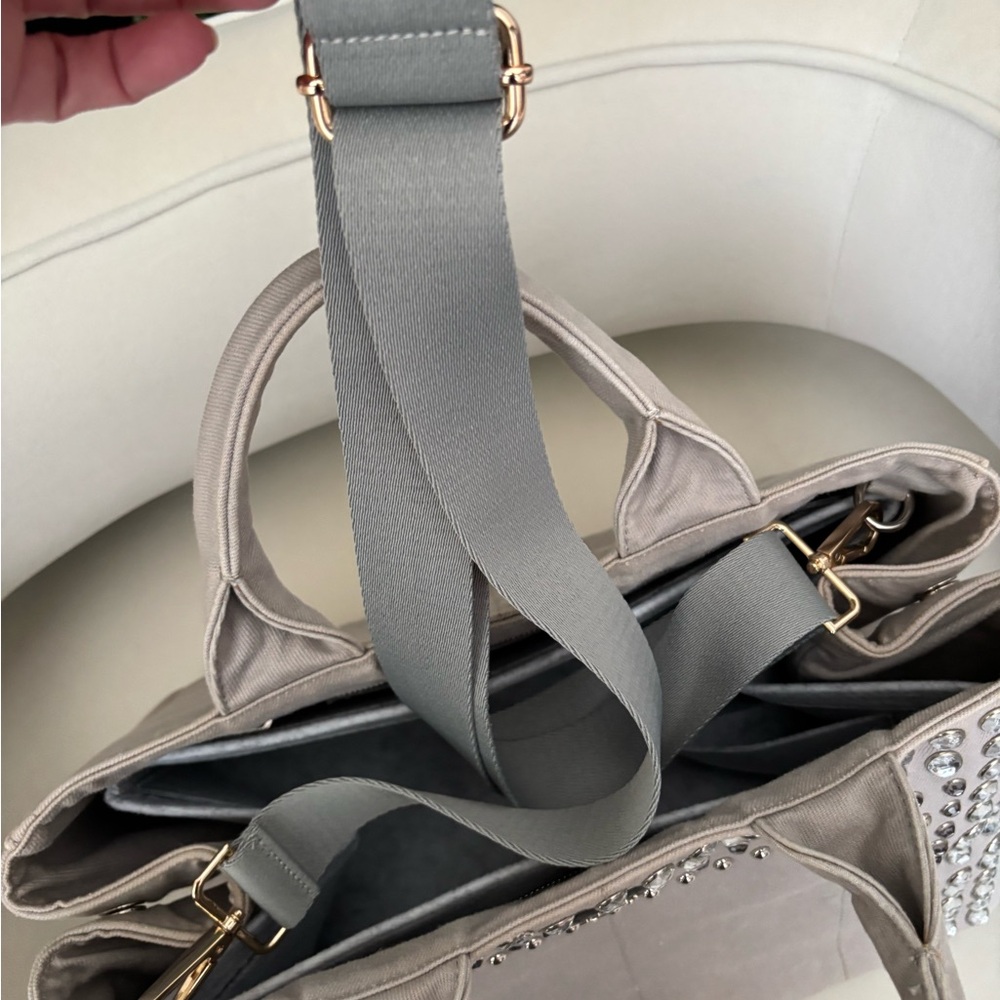❎❌SOLD❌❎PRADA Canapa Tote Bag - Picture 10 of 16